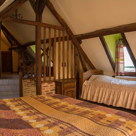 Repos En Normandie Damville Екстериор снимка
