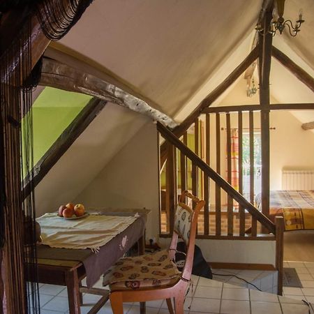 Repos En Normandie Damville Екстериор снимка