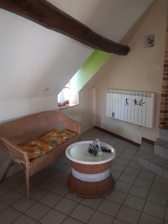 Repos En Normandie Damville Екстериор снимка